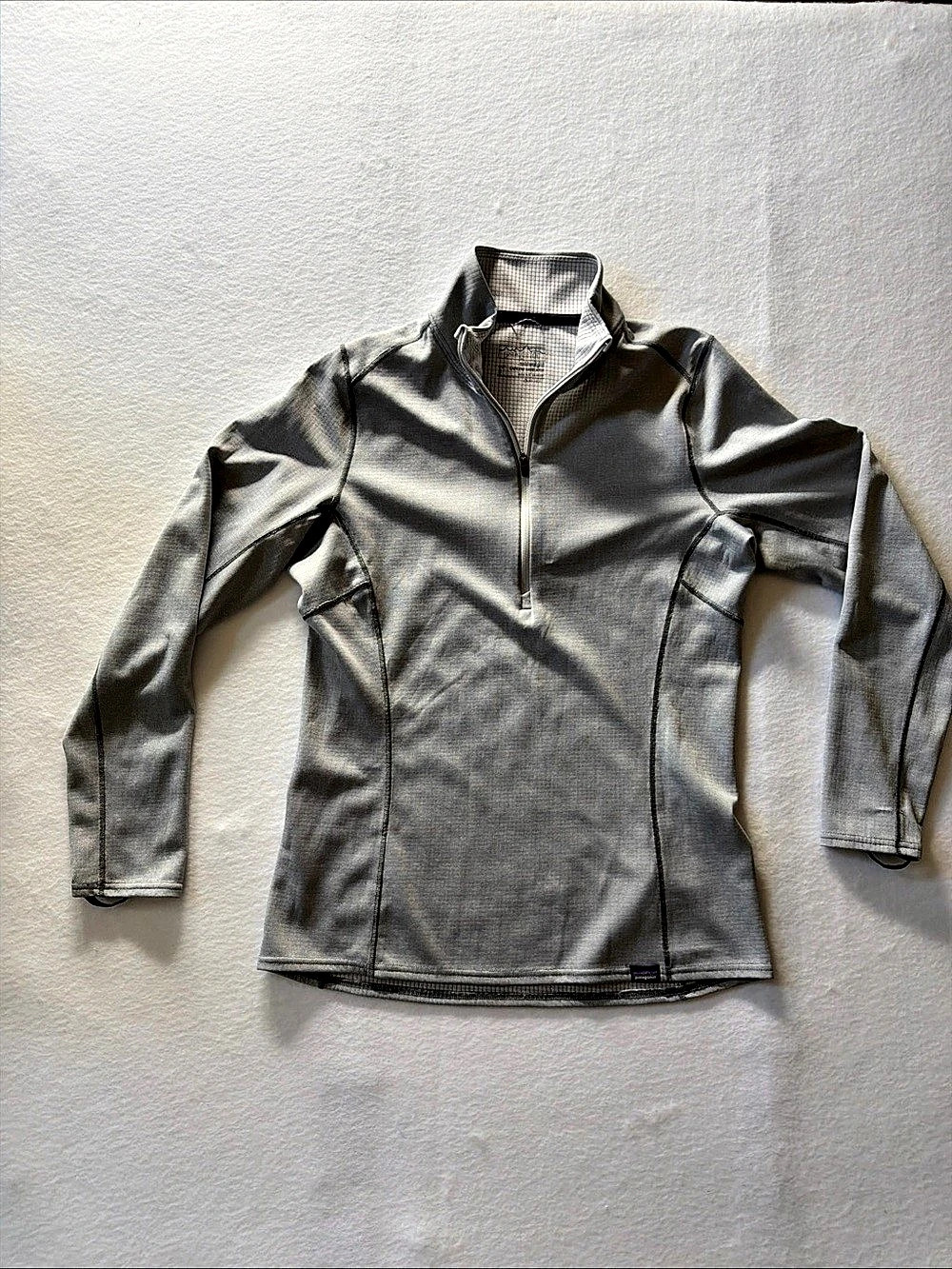 Patagonia Capilene Midweight Zip-Neck Gray Jacket Size Small